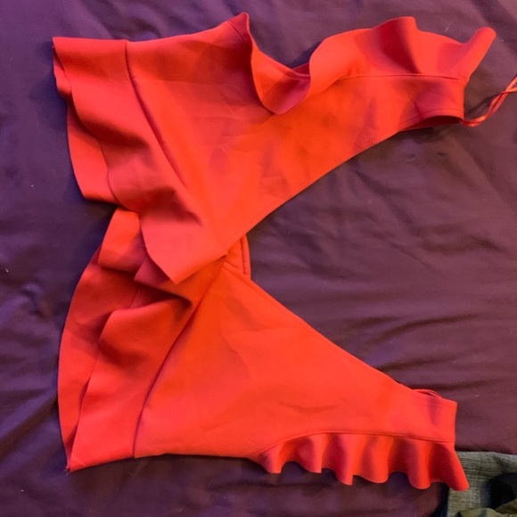 Crop top - Picture 1 of 2